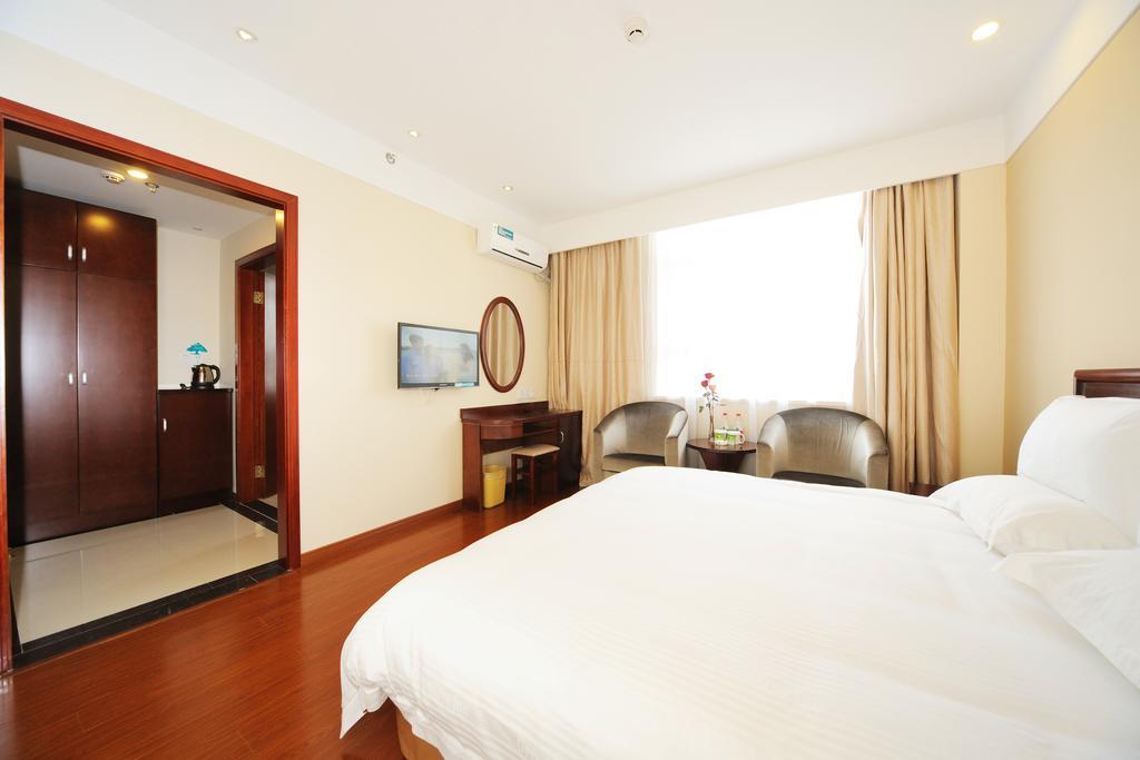 Greentree Inn Shanghai West Huaxia Road Metro Station Express Hotel Habitación foto